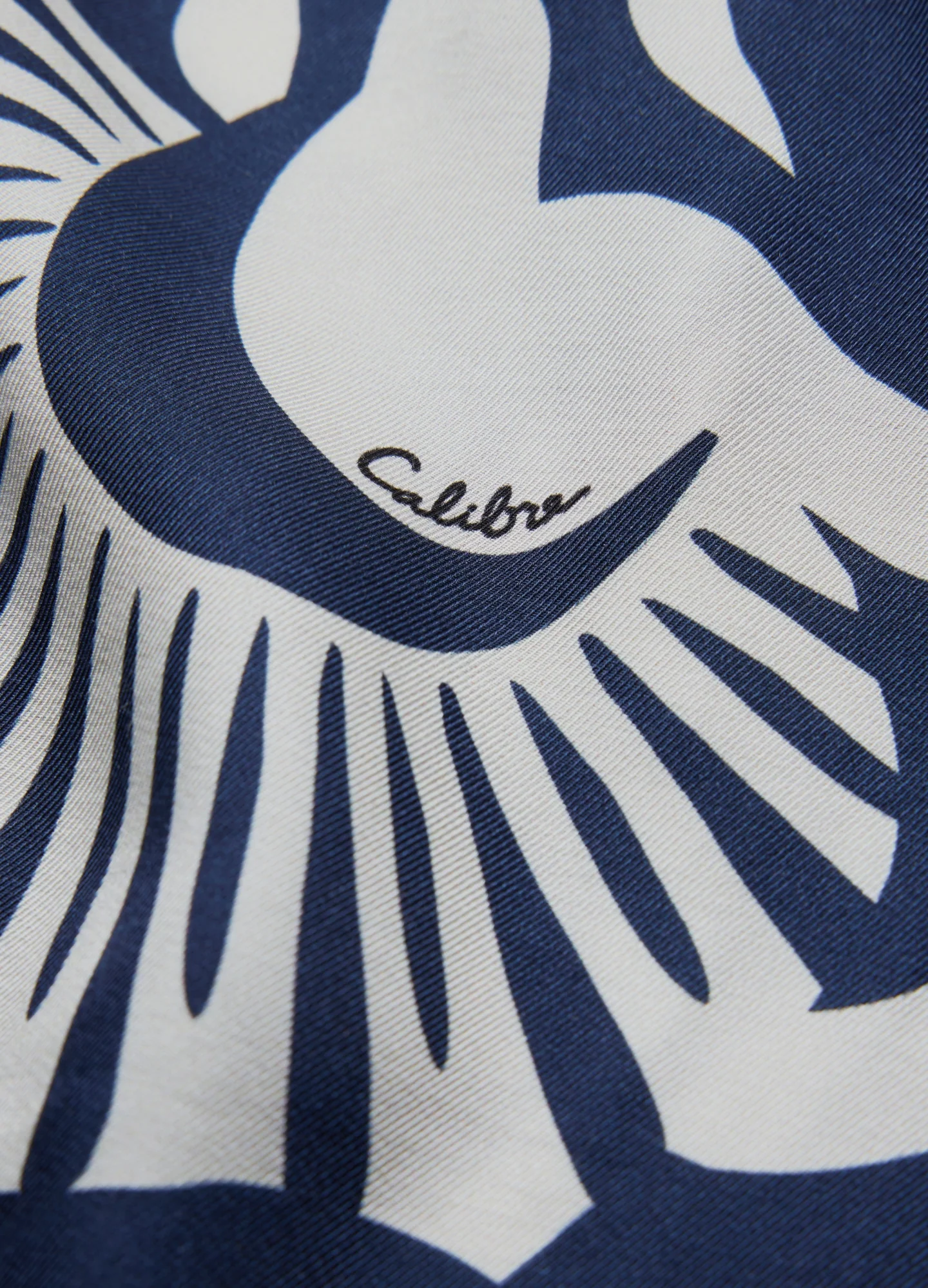 Astro Print Short Sleeve Shirt Navy - Image 6