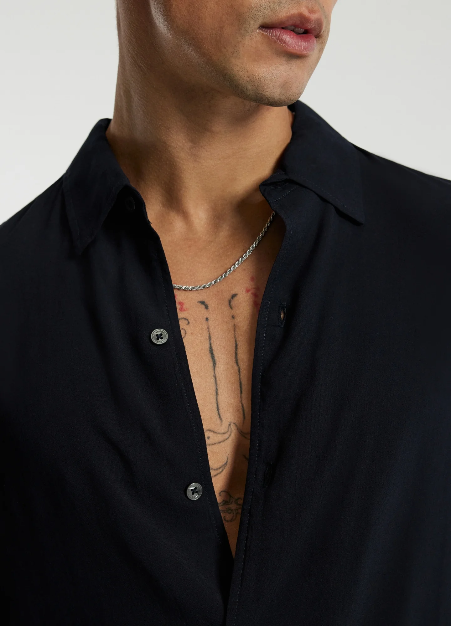 Fluid Shirt Navy - Image 2
