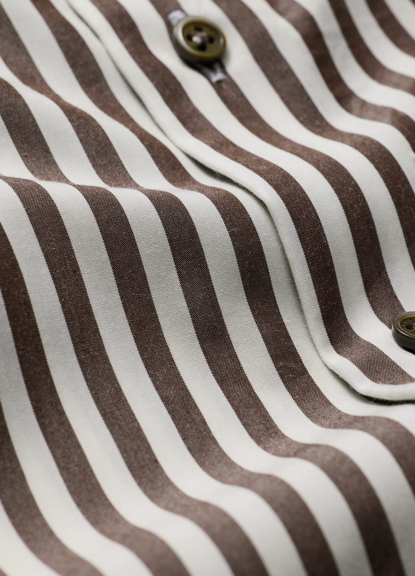 Fluid Stripe Shirt Chocolate - Image 6