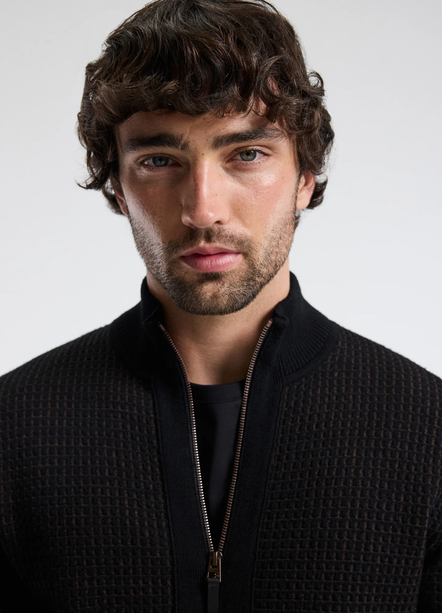 Geometric Jacquard Cardigan Chocolate - Image 4