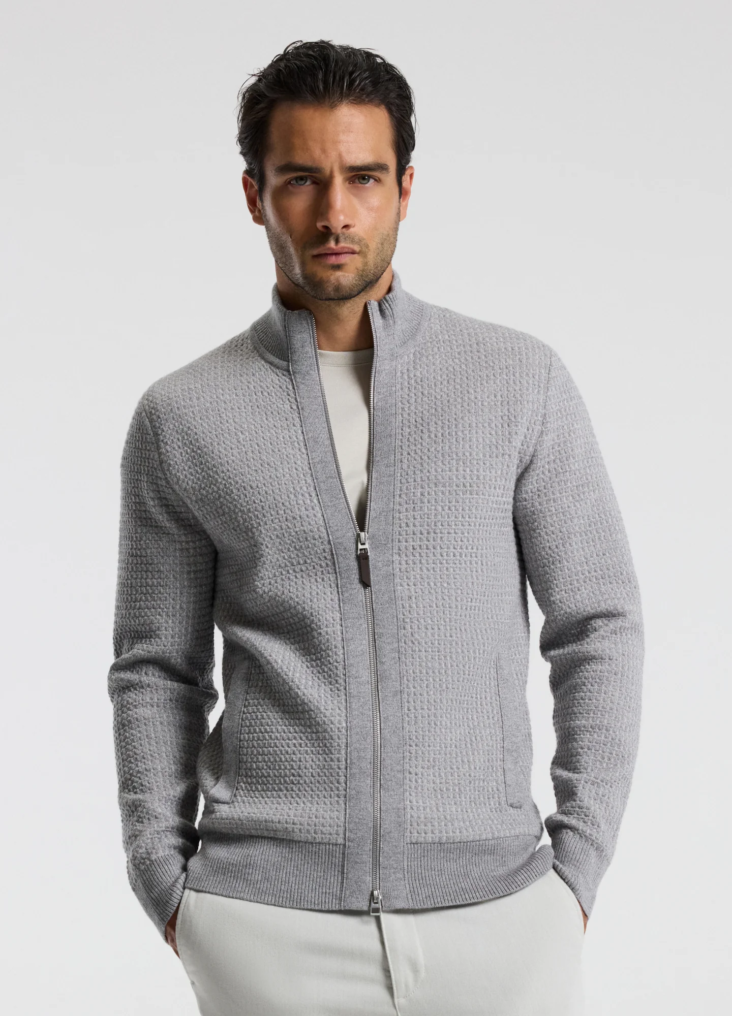 Geometric Jacquard Cardigan Grey - Image 3