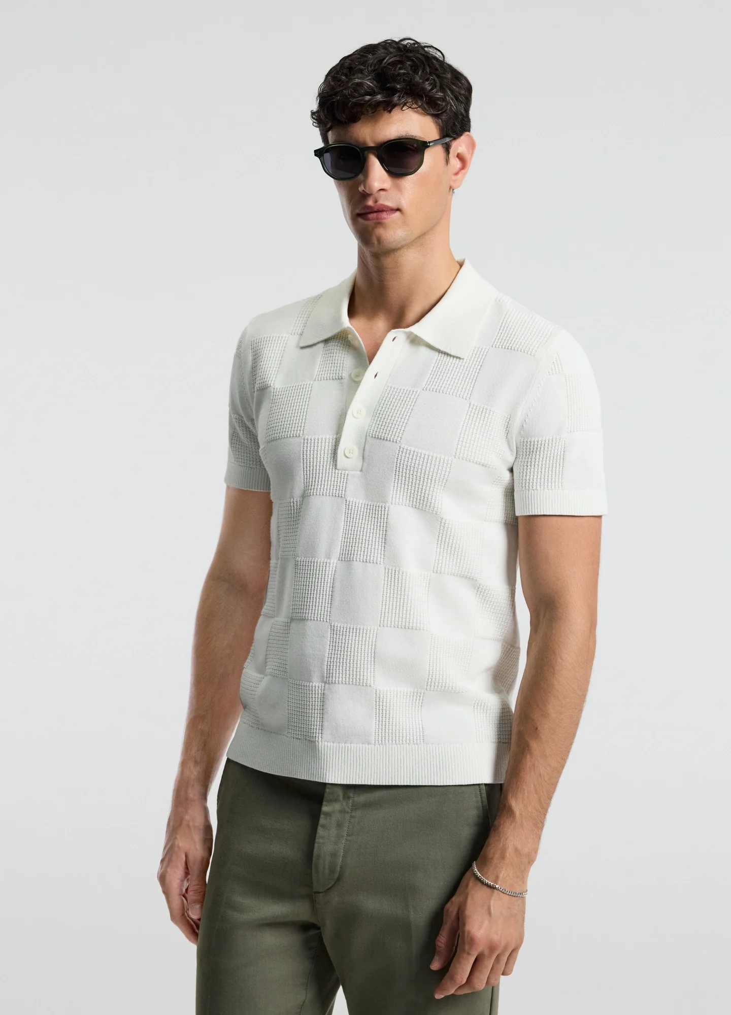 Grid Stitch Polo White - Image 3