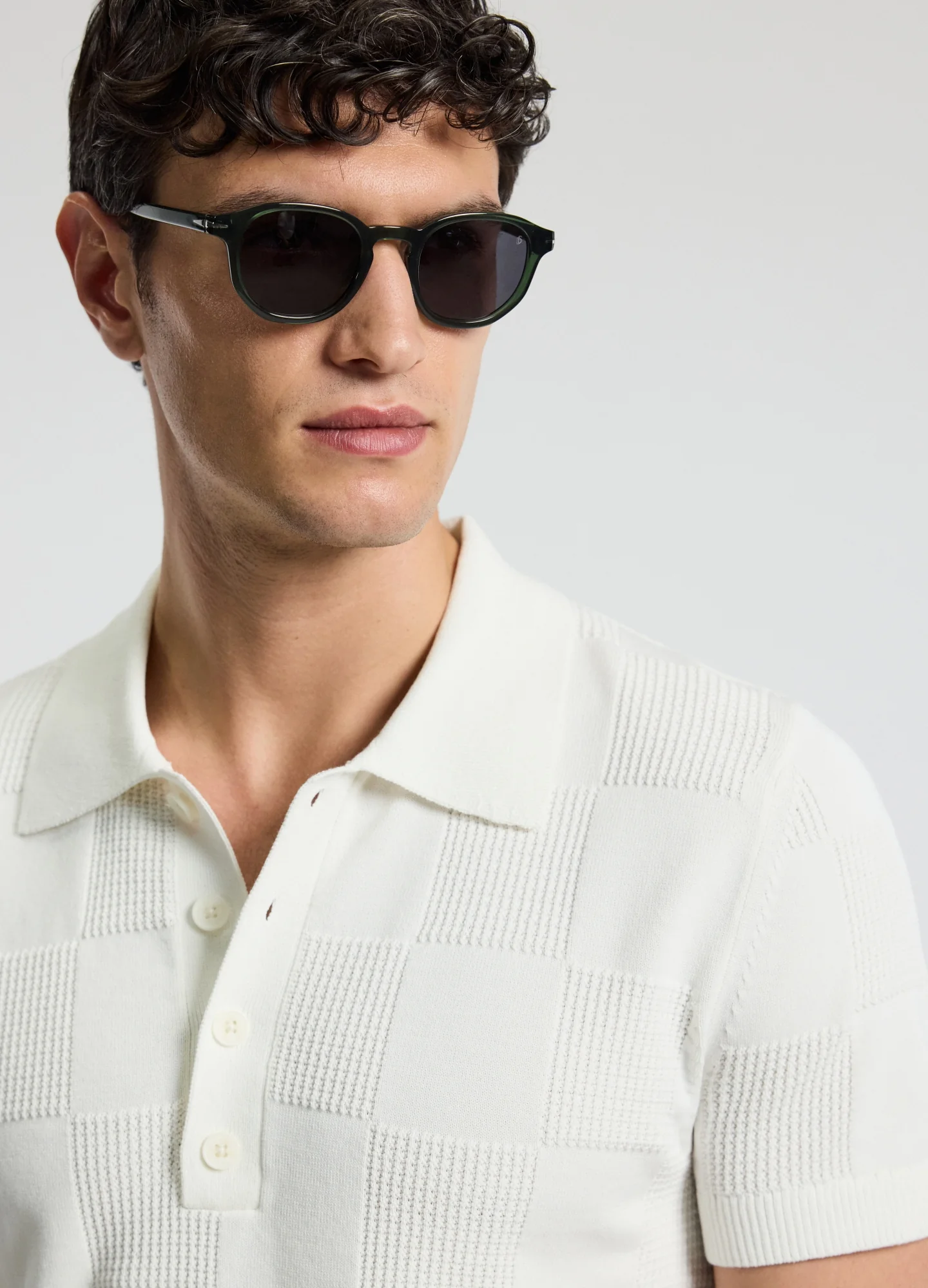 Grid Stitch Polo White - Image 4