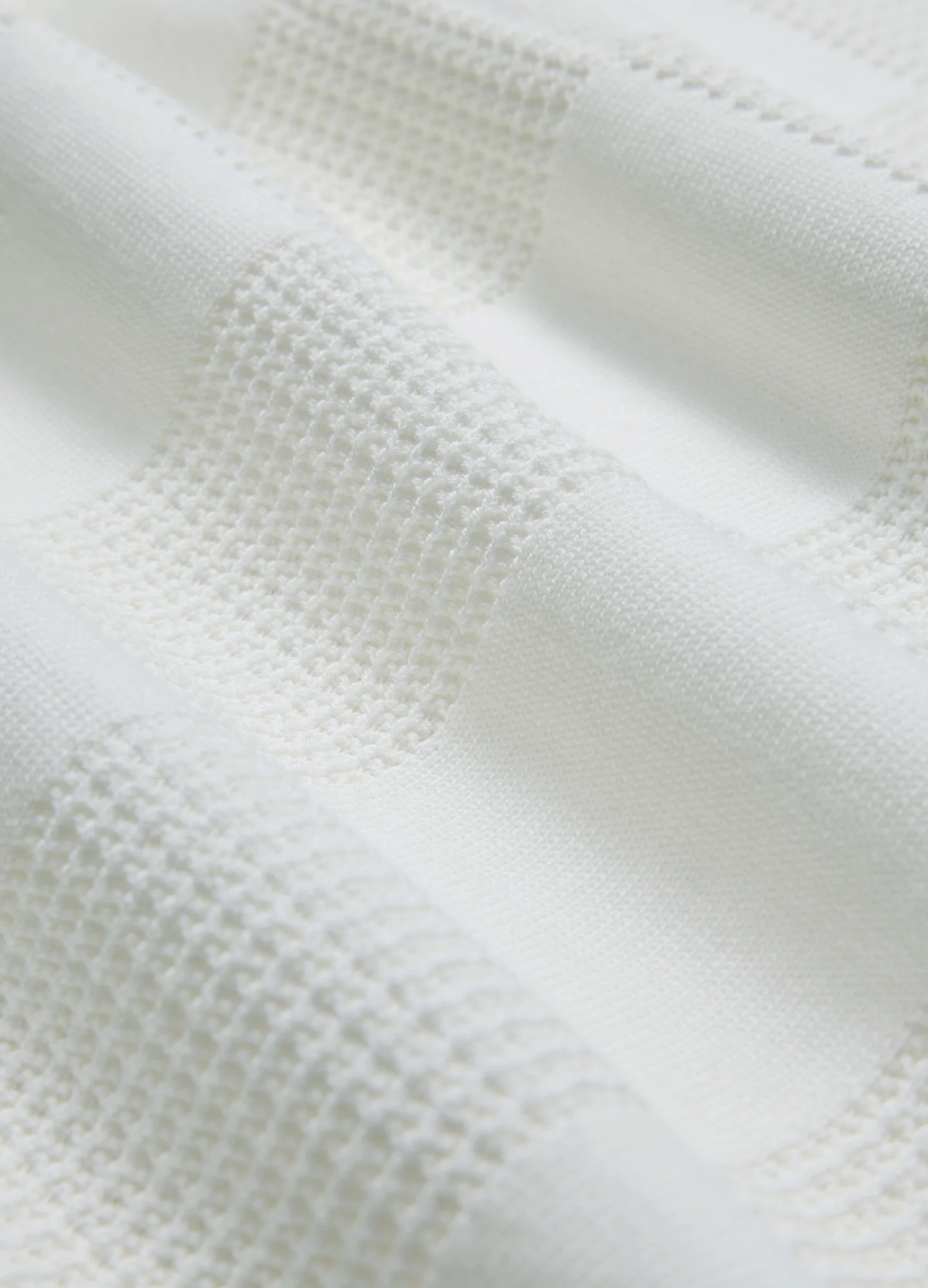 Grid Stitch Polo White - Image 6