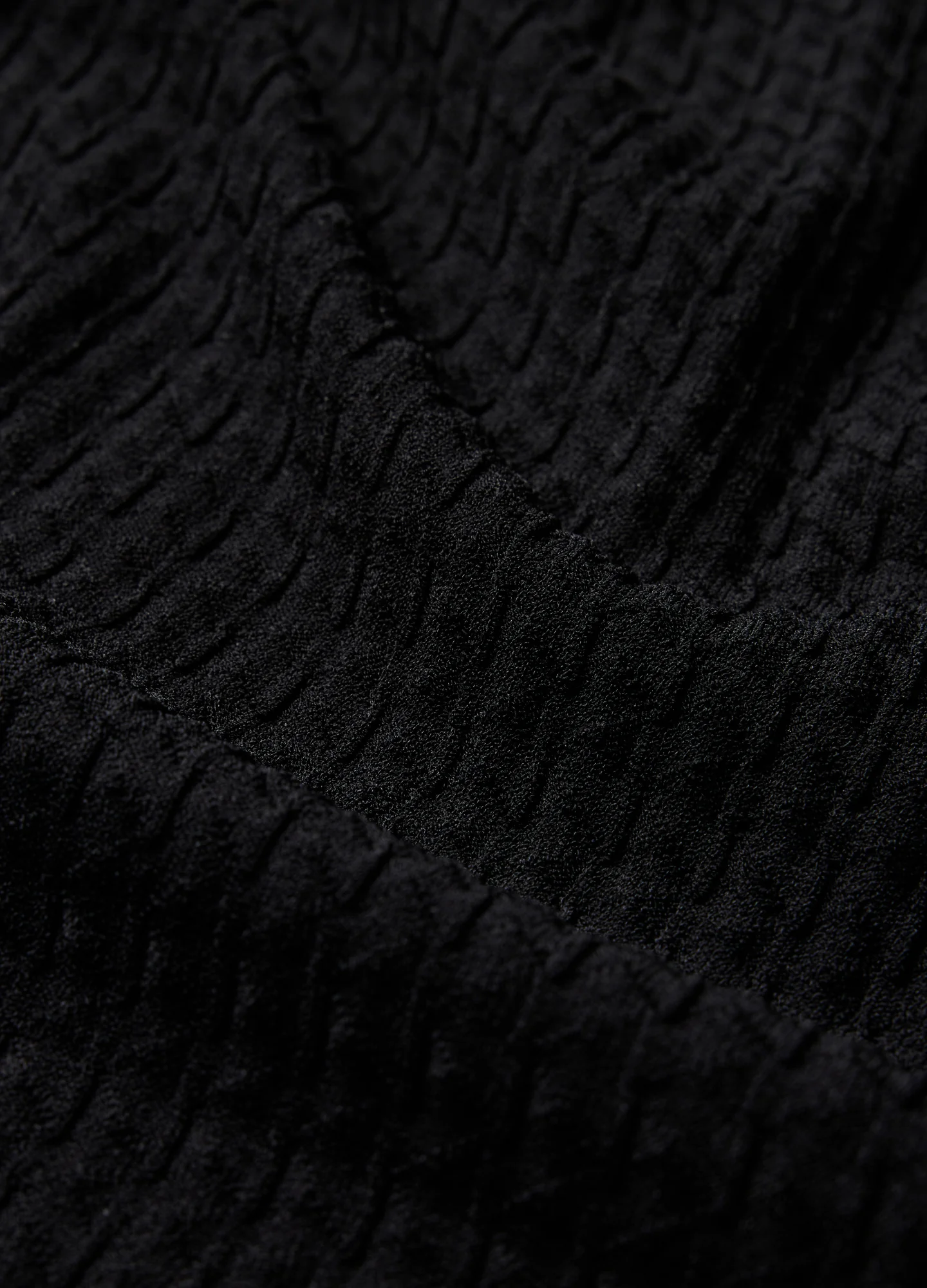 High Tech Crew Sweater Black - Image 6