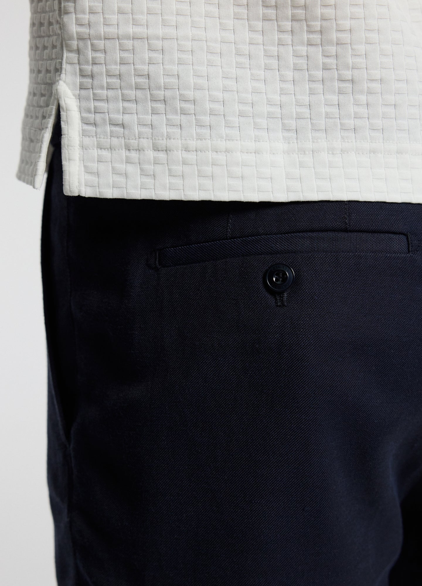 Linen Blend Shorts Navy - Image 4