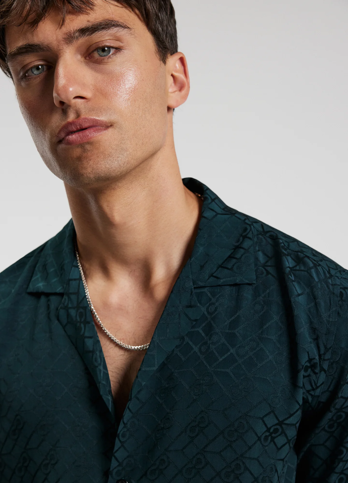 Logo Jacquard Silk Short Sleeve Shirt Hunter Green - Image 4