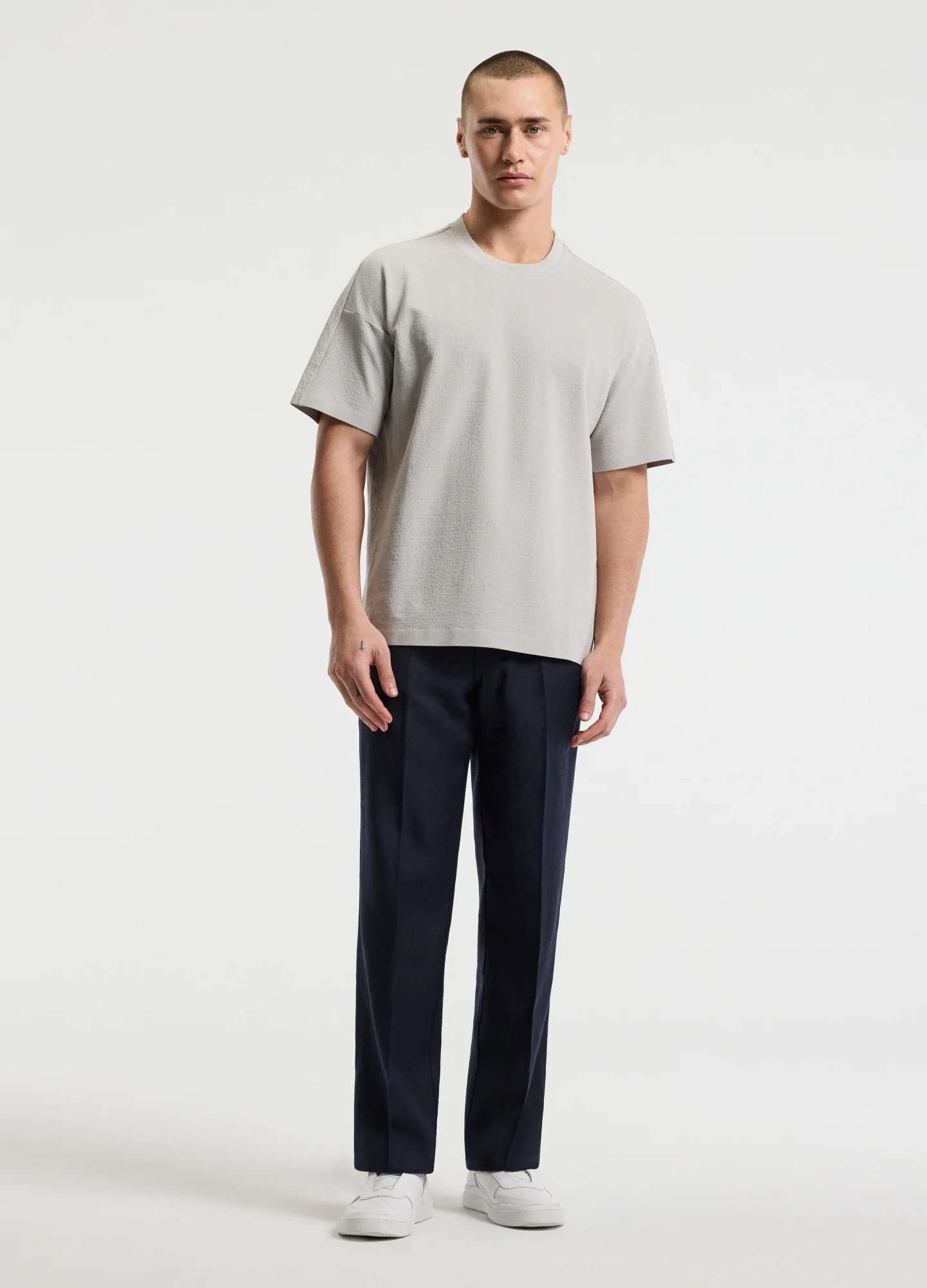 Loose Fit Crepe T-shirt Light Grey - Image 2