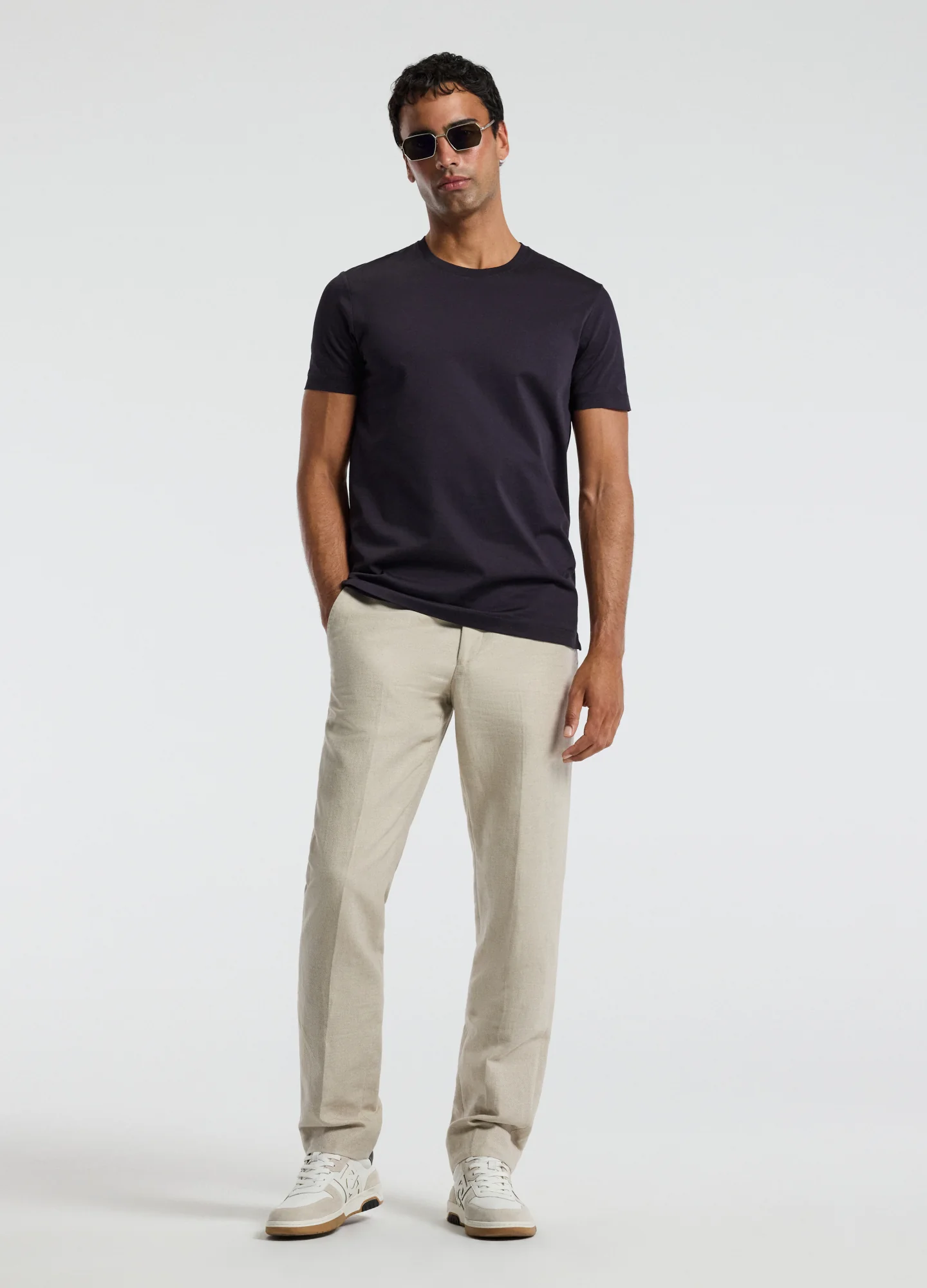 Mercerised Crew Neck T-shirt Currant - Image 2