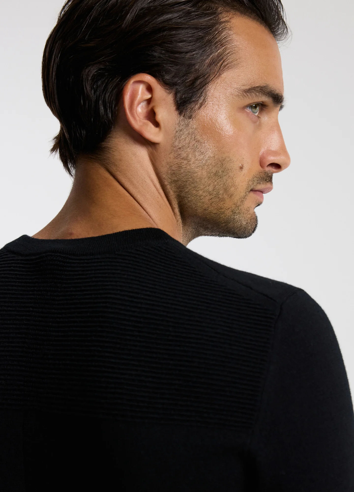 Merino Wool Crew Neck Sweater Black - Image 4