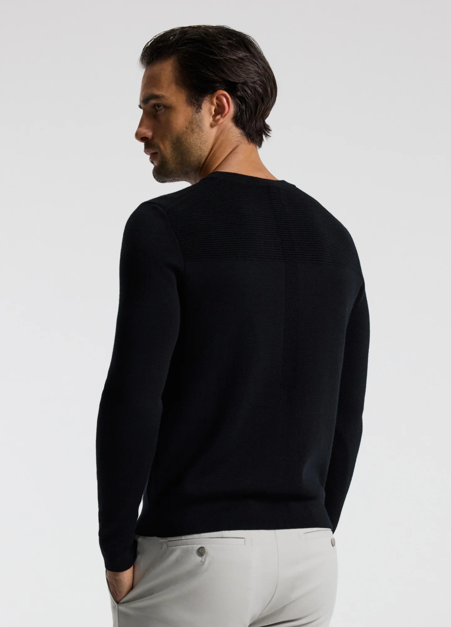 Merino Wool Crew Neck Sweater Black - Image 5