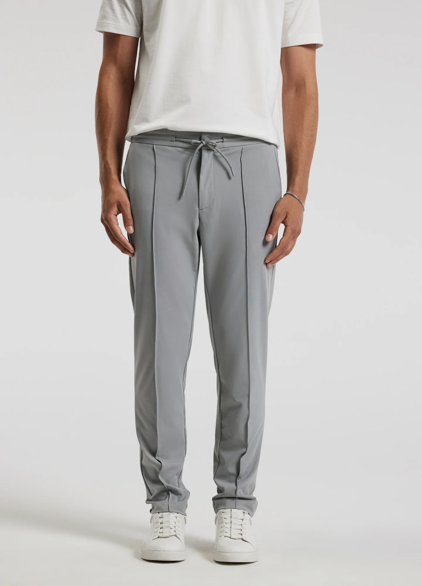 Performance Pintucked Pants Ash - Image 3