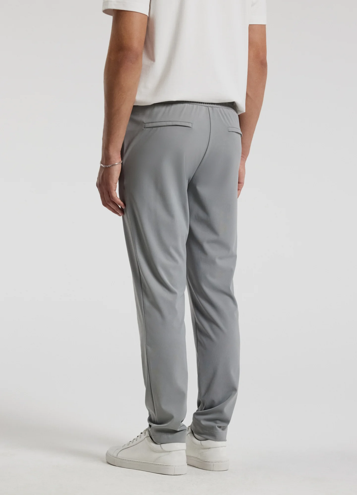 Performance Pintucked Pants Ash - Image 5