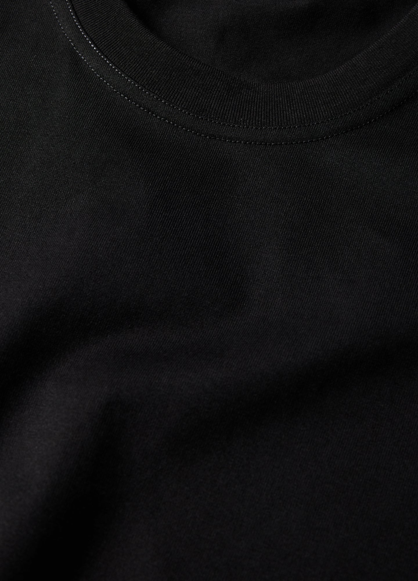 Relaxed Crew T-Shirt Black - Image 6