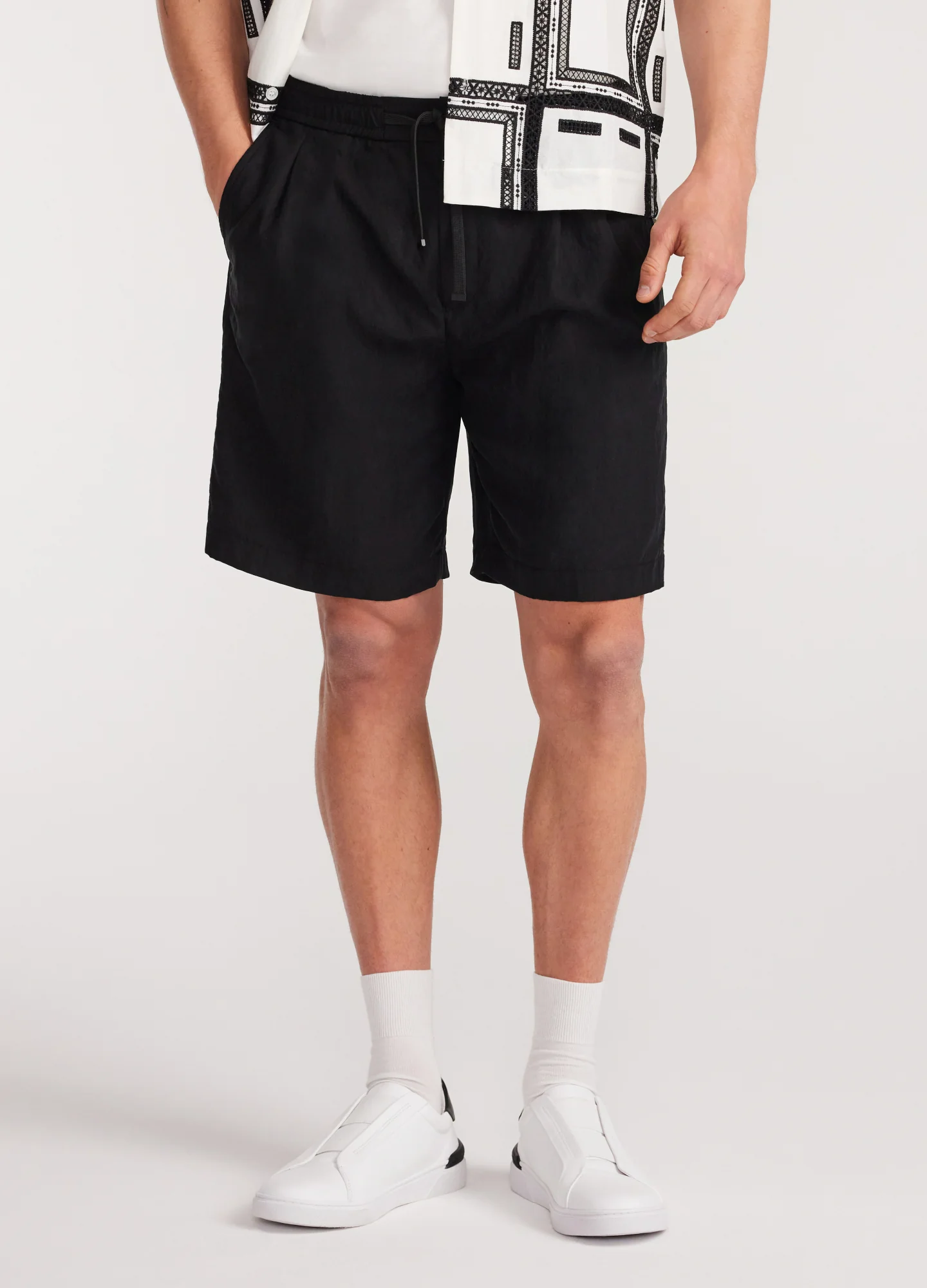 Relaxed Drawstring Shorts Black - Image 3