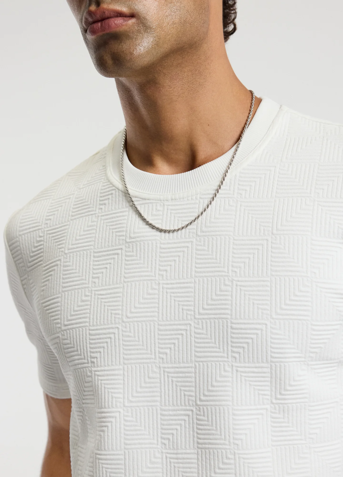 Relaxed Textured T-shirt Ivory - Image 3
