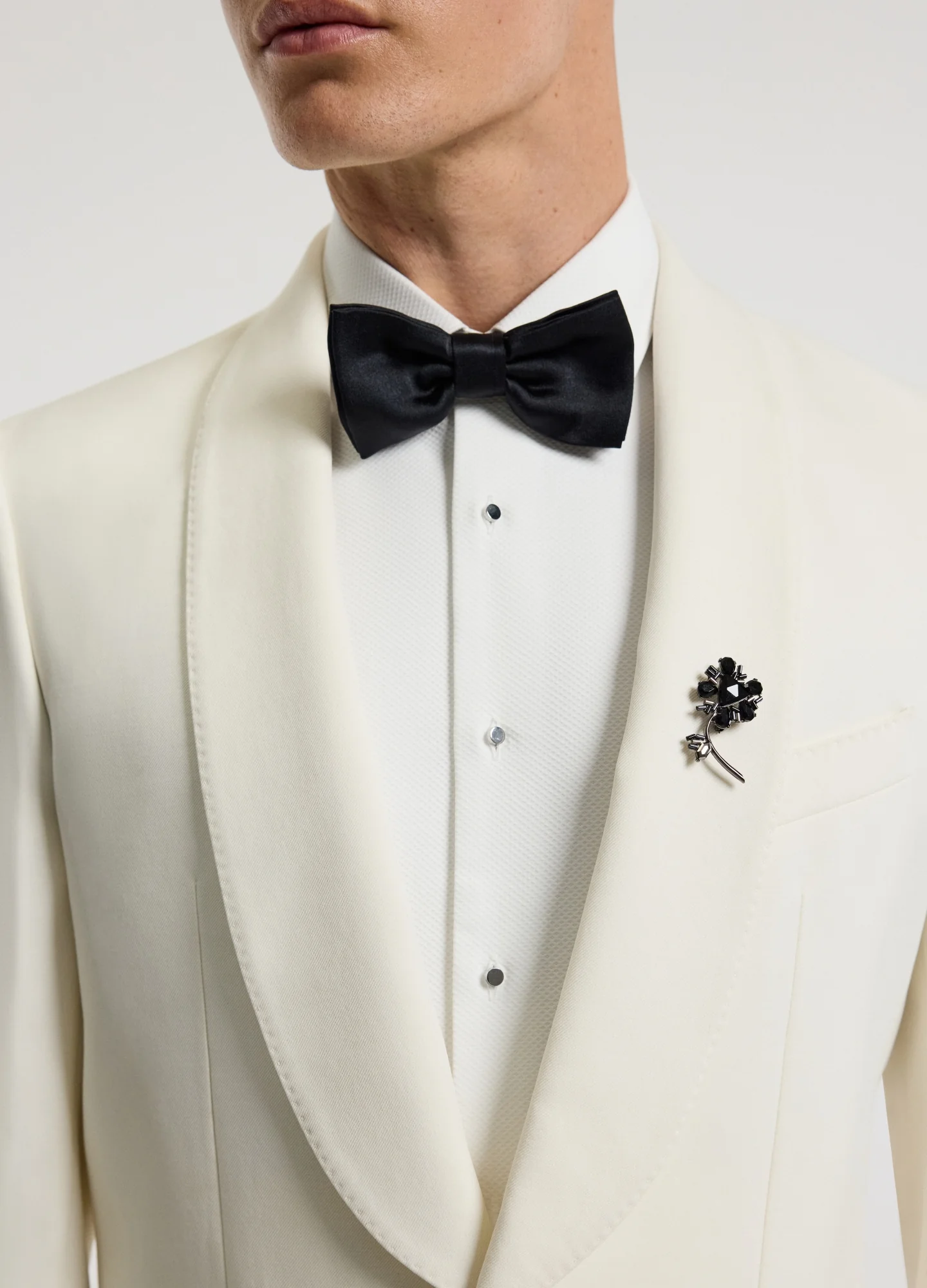 Shawl Collar Tuxedo Jacket Ivory - Image 4