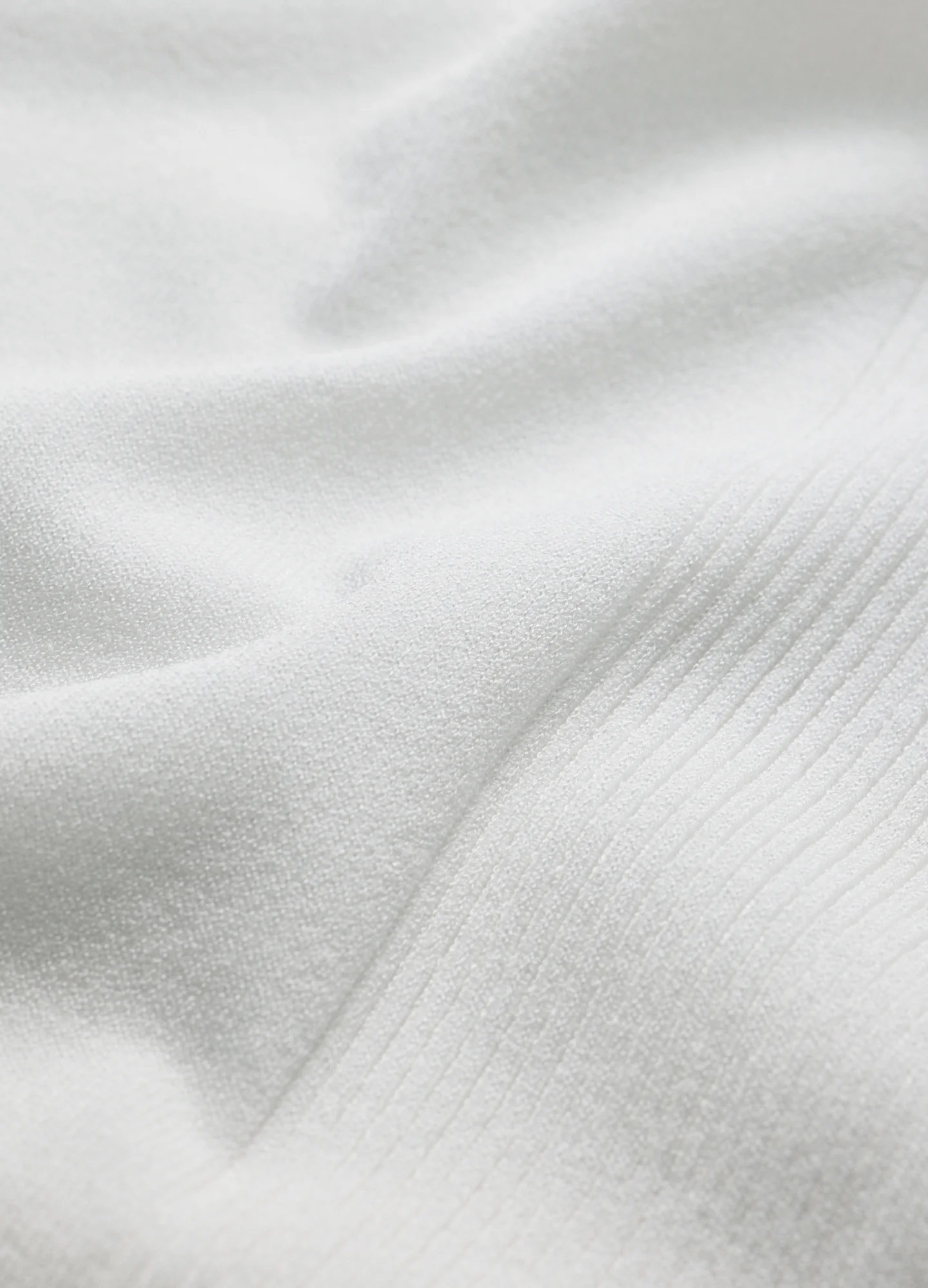 Short Sleeve Tech Henley Ivory - Image 6