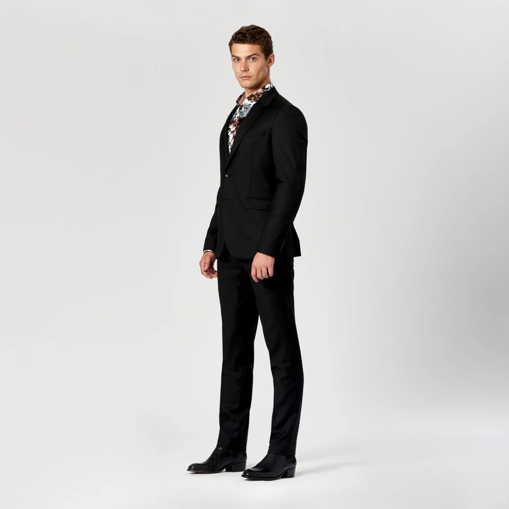 Slim-Fit Wool Suit Jacket Black - Image 3