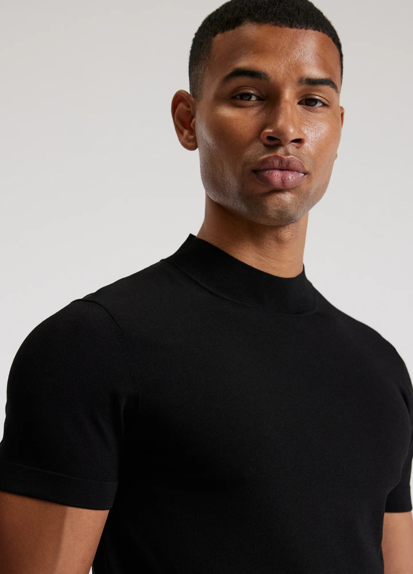 Slim Tech Knit T-shirt Black - Image 4