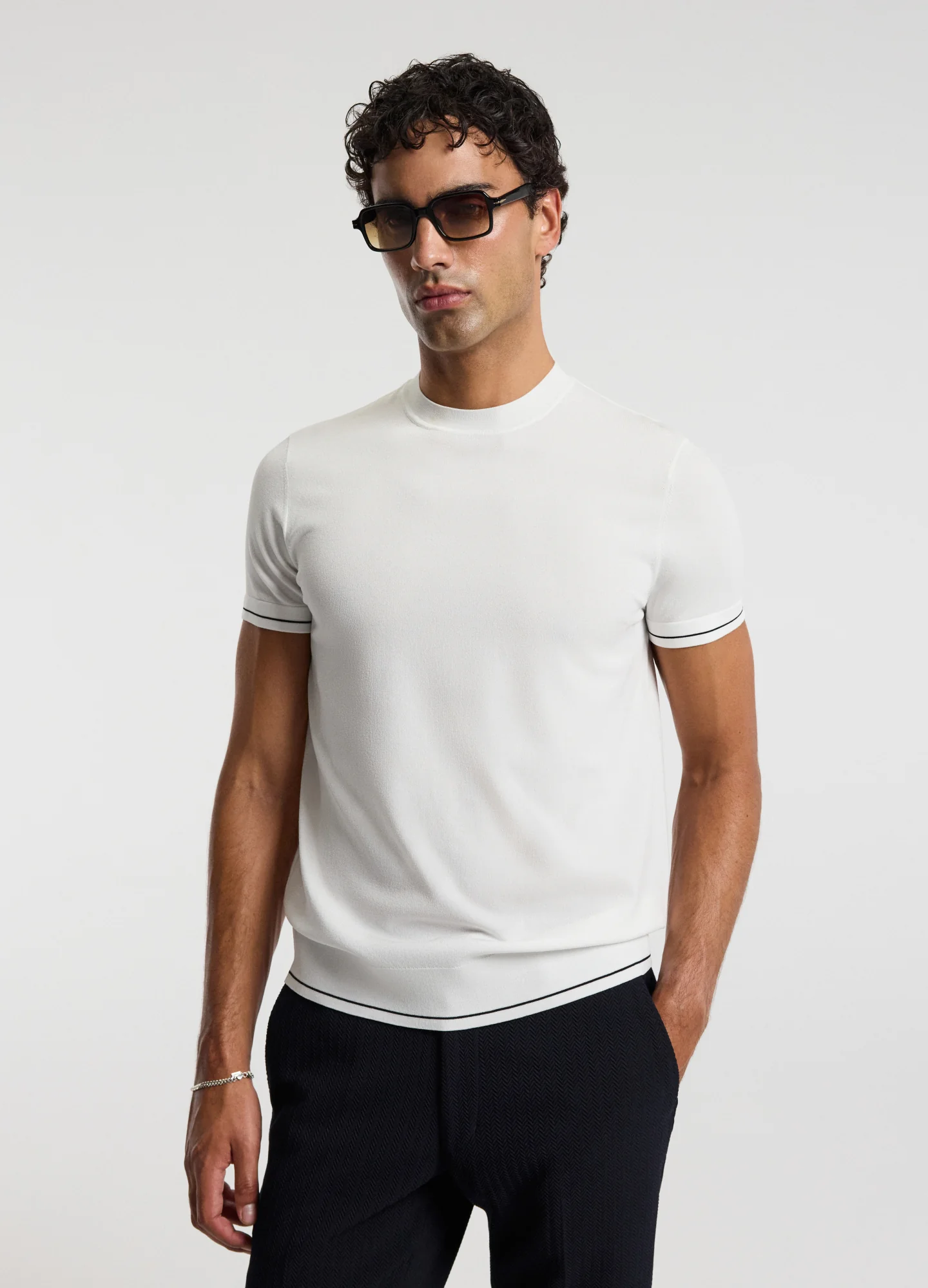 Stripe Cuff Tech T-shirt Ivory - Image 3