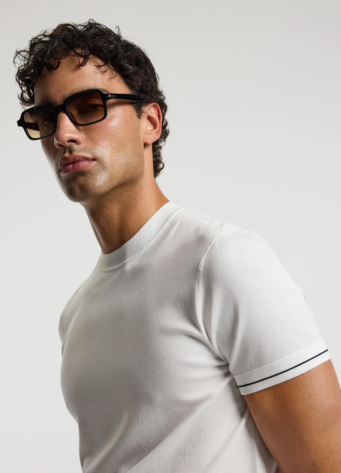 Stripe Cuff Tech T-shirt Ivory - Image 4
