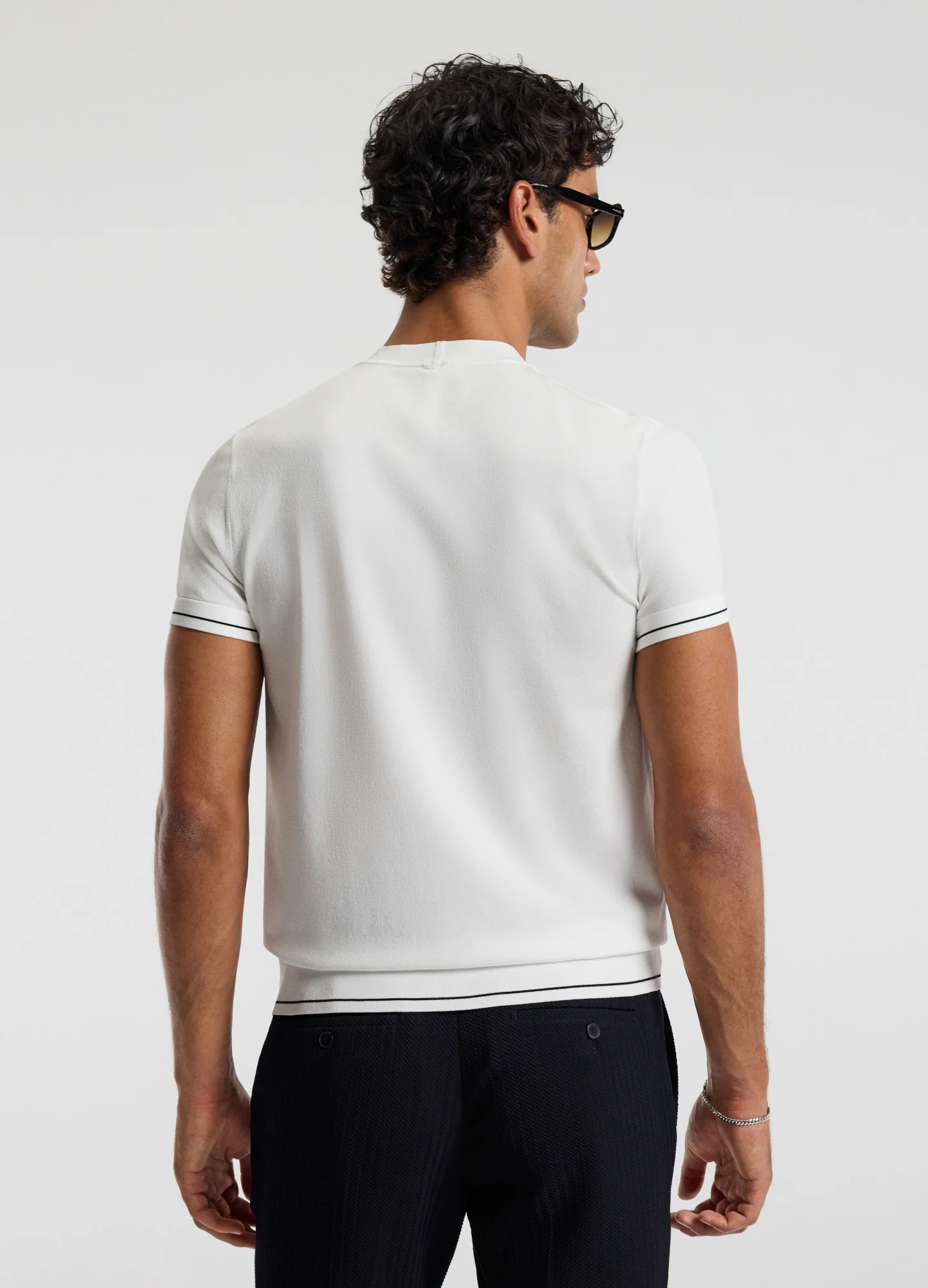 Stripe Cuff Tech T-shirt Ivory - Image 5