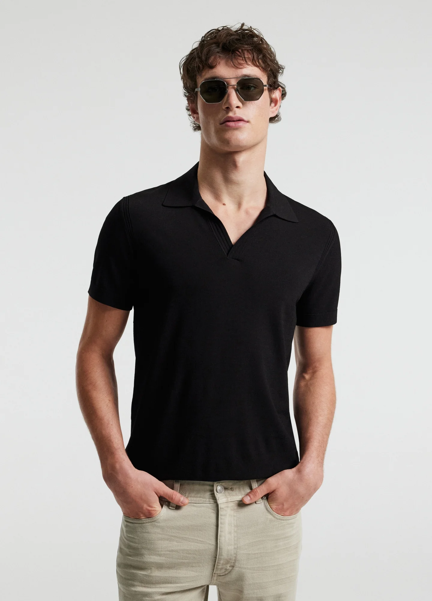 Tech Shoulder Trim Polo Black - Image 3